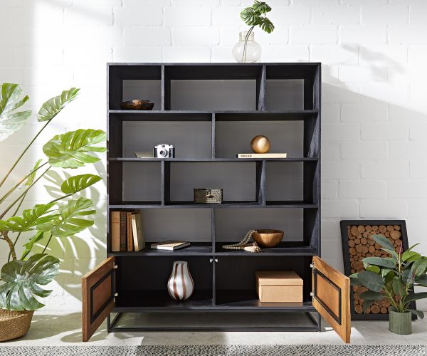 Skříň Famke 120 cm mango teak 10 přihrádek 2 dvířka - Image 4