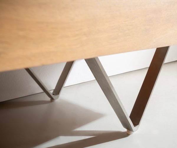 TV stolek Kayu 240 cm přírodní akácie 4 dvířka podnož ve tvaru "V" - Image 5