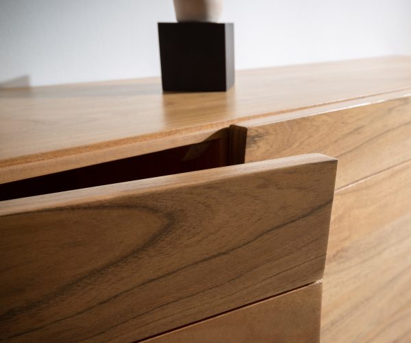 Komoda Kayu 145x40x70 cm přírodní akácie 3 dvířka podnož ve tvaru "V" - Image 5