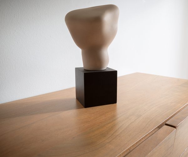 Komoda Kayu 145x40x70 cm přírodní akácie 3 dvířka podnož ve tvaru "V" - Image 4