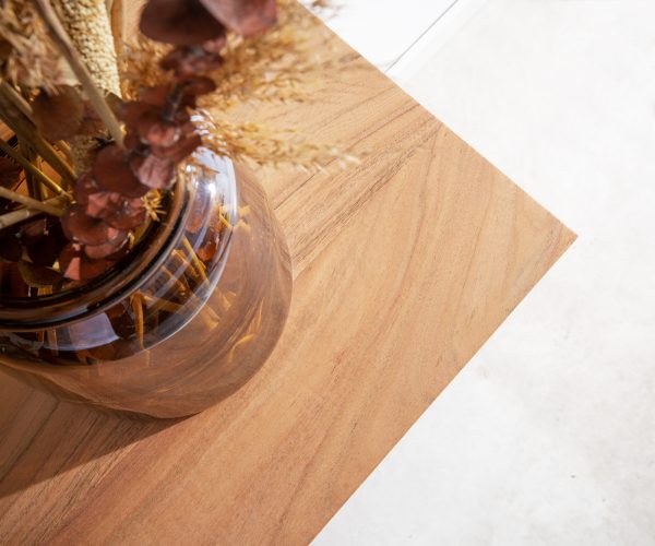 Komoda Stonegrace 200 cm přírodní akácie 4 dvířka kamennádřeva podnož ve tvaru "V" - Image 5