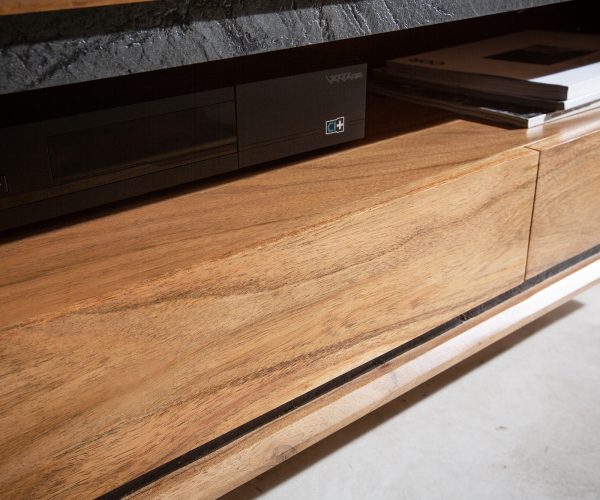 TV stolek Stonegrace 240 cm akácie přírodní 2 dvířka 1 přihrádka 2 zásuvky kamenná dýha závěsné - Image 6