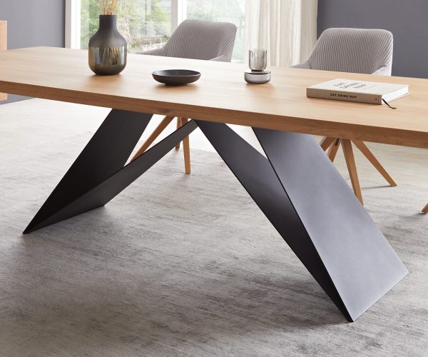 Jídelní stůl Edge 300x100 cm přírodní dub podnož ve tvaru "V" kov černá - Image 5