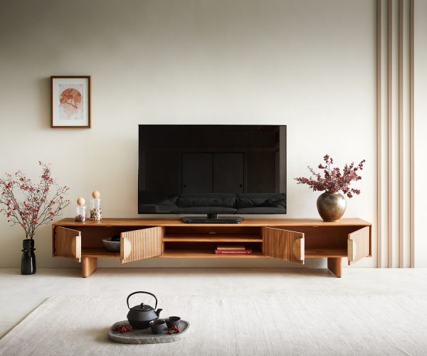 TV stolek Surimu 240 cm akácie světle hnědá 4 dvířka 2 přihrádky korkové madlo dřevěná podnož - Image 5