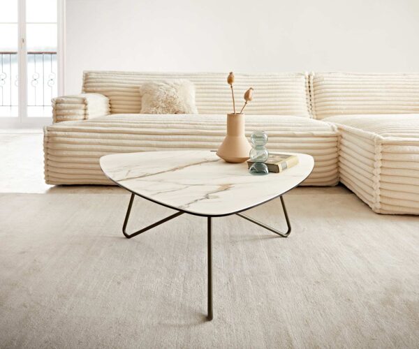 Konferenční stolek Ekrem 85x35 cm keramika Calaccatta Luxe bílo-zlato-šedá křížová podnož kulatá kov titanová úprava - Image 2