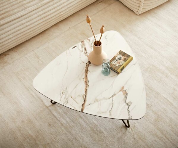 Konferenční stolek Ekrem 85x35 cm keramika Calaccatta Luxe bílo-zlato-šedá křížová podnož kulatá kov titanová úprava - Image 5
