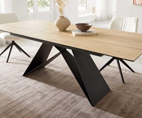 Jídelní stůl Edge 180-220x100 keramika Laminam® Sabbia podnož ve tvaru "V" plochá ocel černá rozkládací - Image 7