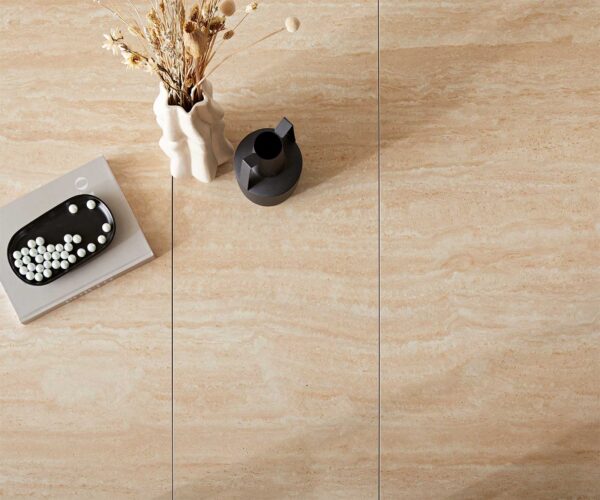 Jídelní stůl Edge 180-220x100 keramika travertin přírodní podnož ve tvaru "V" plochá ocel černá rozkládací - Image 3