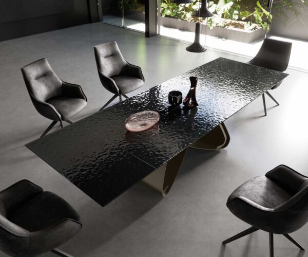 Jídelní stůl Edge 200-300x100 Reliéfní sklo kouřově černá 3D design podnož ve tvaru "W" rozkládací - Image 4