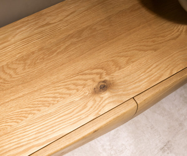 Příborník New Live-Edge 145 cm přírodní dub 3 dvířka skleněná podnož - Image 6