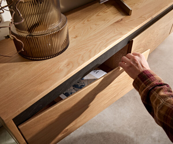 TV stolek Stonegrace 240 cm přírodní dub 4 dvířka nástěnný - Image 6